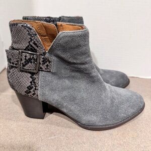 Vionic Gray Naomi Snakeskin Print Suede Water Resistant Heeled Ankle Booties